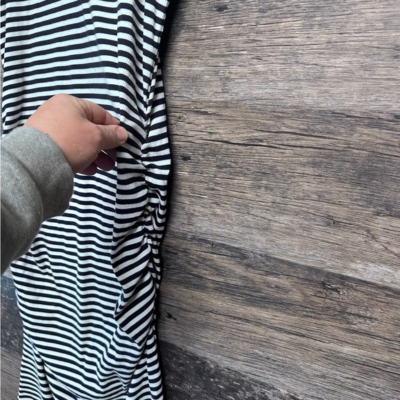 A New Day Black and White Sleeveless Maxi Dress with V-Neck and Sheath Style - Picture 2 of 5